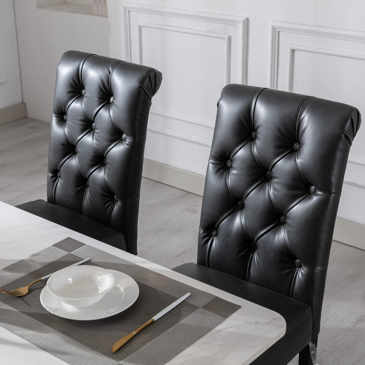 Black Set of 4 PU Leather Tufted Dining Chairs Y519
