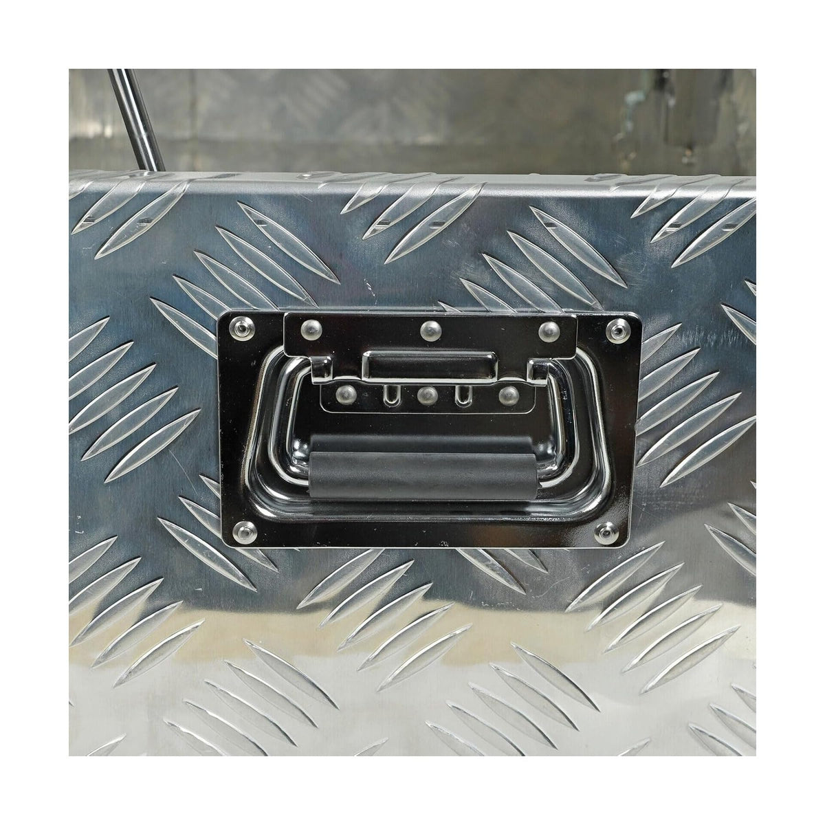 39 Inch Aluminum Truck Tool Box S744