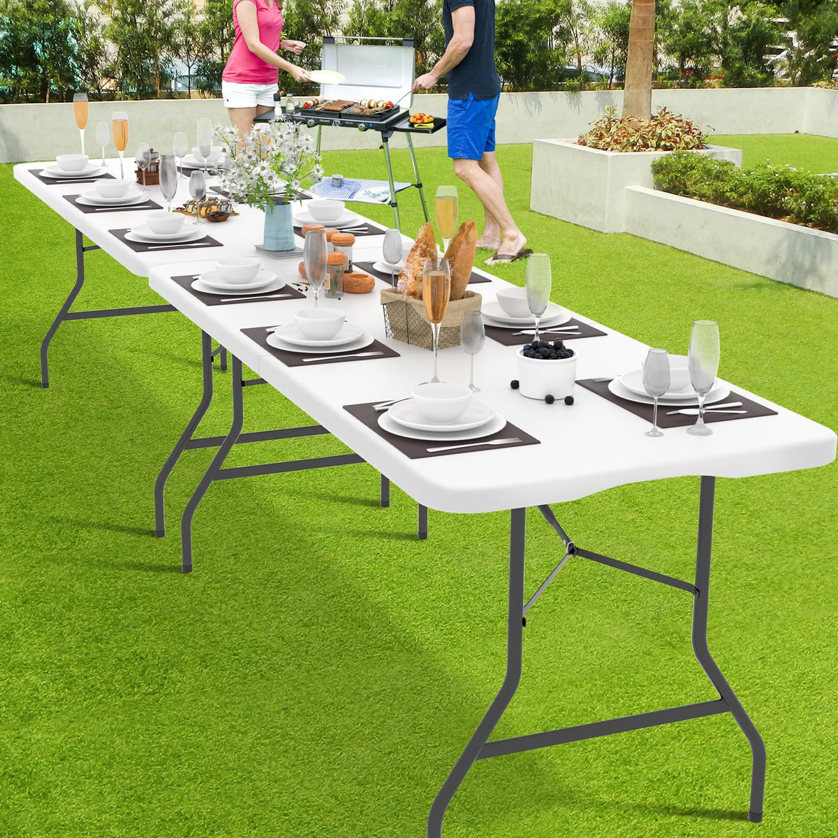 6 ft Heavy Duty Plastic Folding Table Q32867