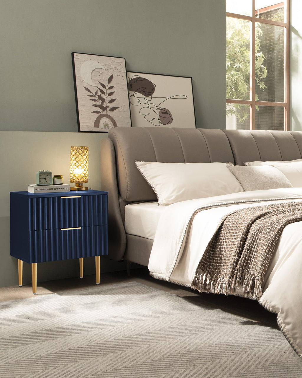 Glossy Nightstand Set of 2 with Drawers H2075