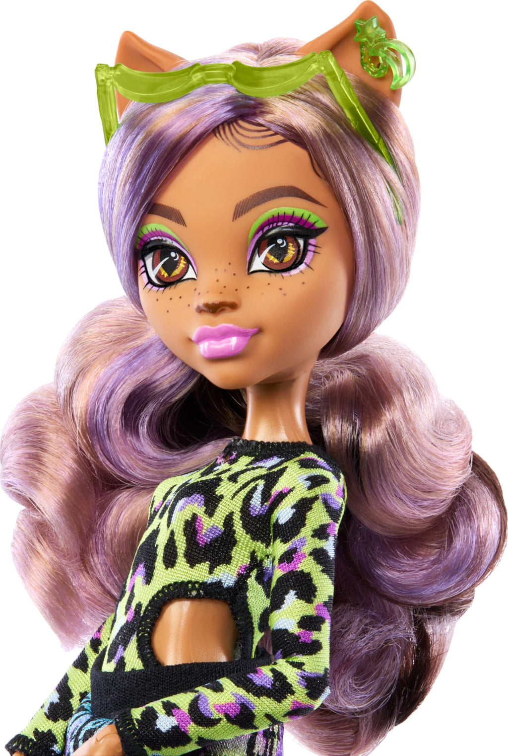 Monster High Doll with Swimsuit, Joggers & Beach Accessories L257
