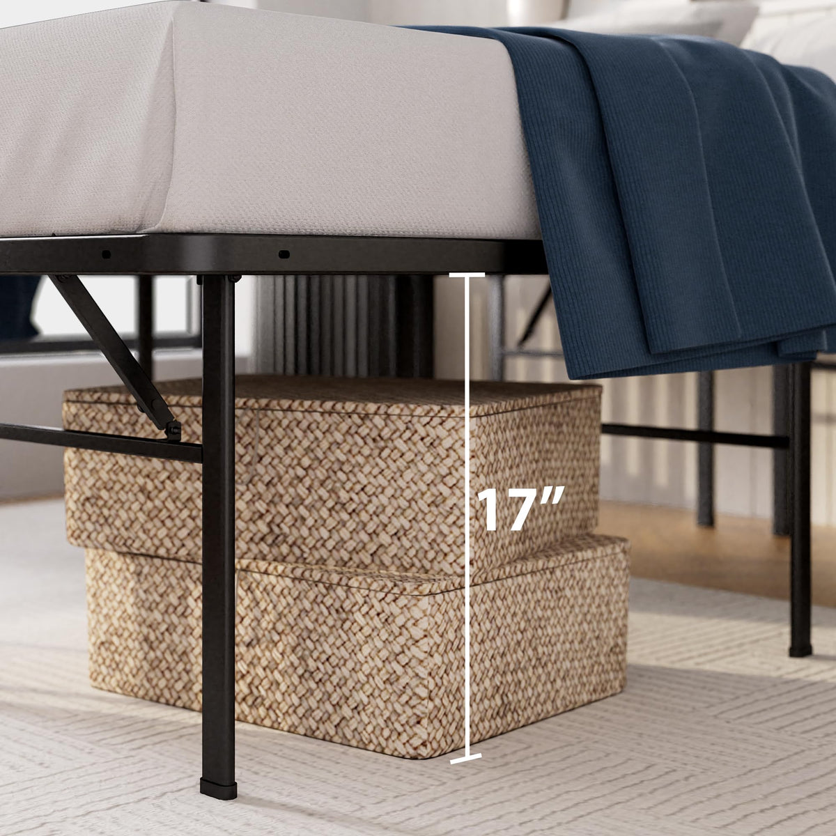 Queen Black Platform Bed Frame L639
